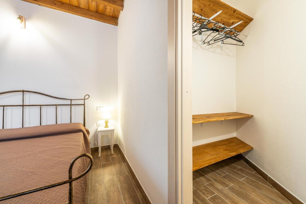 Casa Giovanna San Giovanni Suèrgiu Buitenkant foto